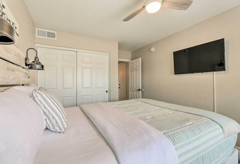 Centrally Located Gilbert Home: Patio & Grill!