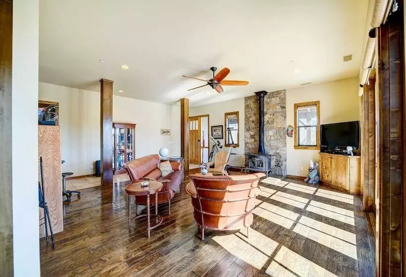 Star Valley Retreat W/ Hot Tub   Near Hiking