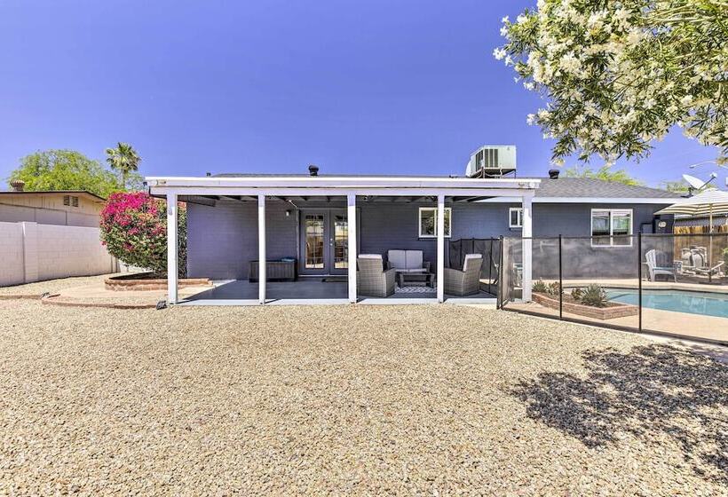 Tempe Home W/ Outdoor Pool, Near Stadiums & Asu!