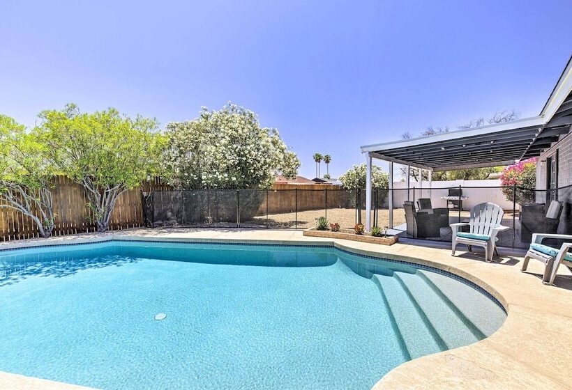 Tempe Home W/ Outdoor Pool, Near Stadiums & Asu!