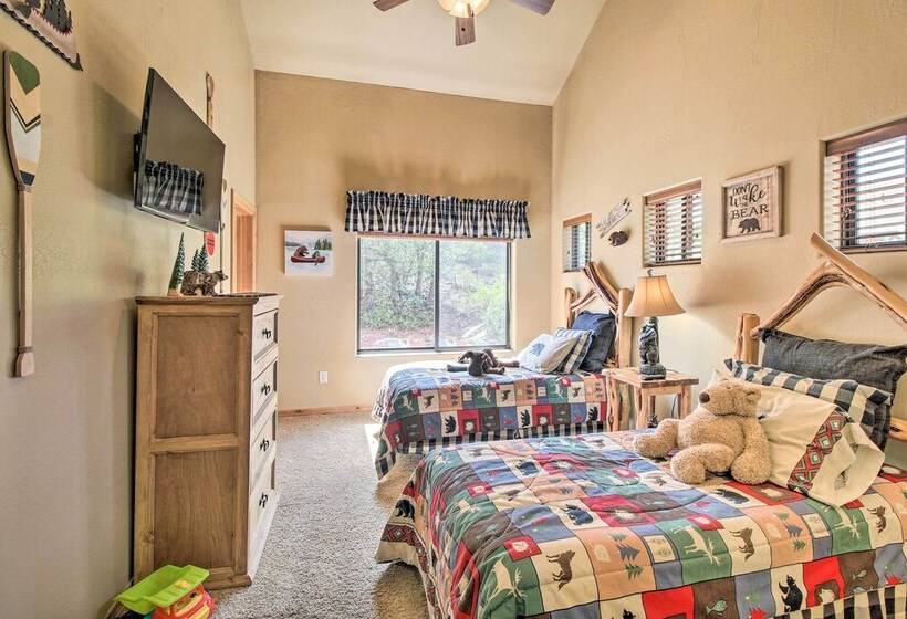 Torreon  Crow S Nest  Mountain Home W/ Views!