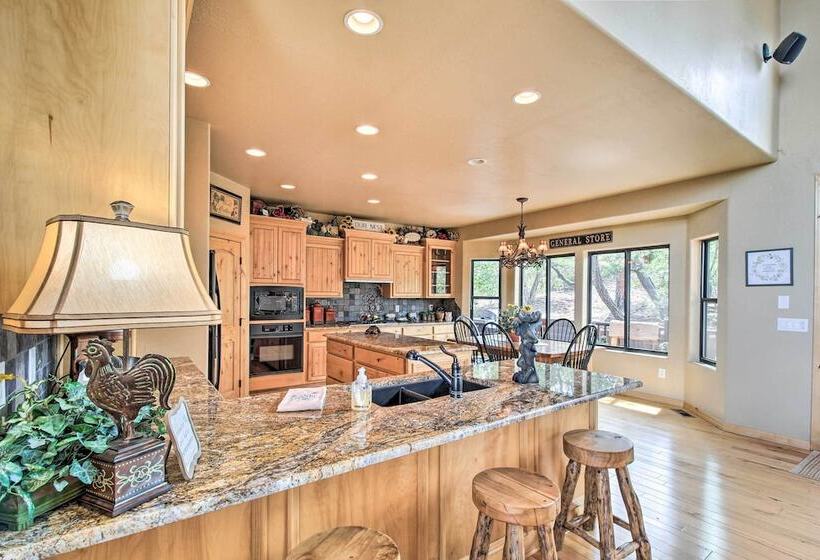 Torreon  Crow S Nest  Mountain Home W/ Views!