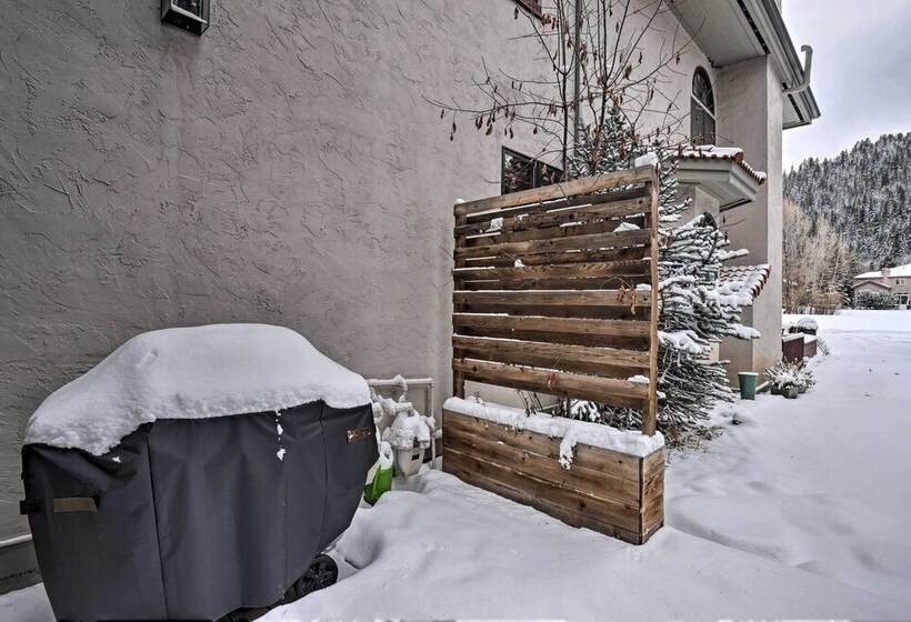 Townhome ~ 4 Mi To Beaver Creek & 8 Mi To Vail!