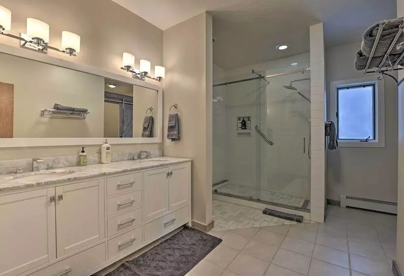Townhome ~ 4 Mi To Beaver Creek & 8 Mi To Vail!