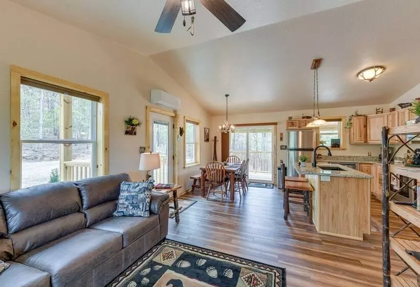 Scenic Murphy Cabin W/ Hot Tub, Fire Pit & Views