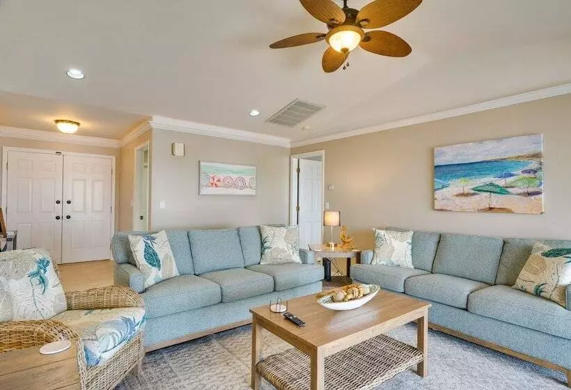 Waterfront Cape Coral Home W/ Pool & Gulf Access