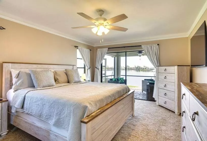 Waterfront Cape Coral Home W/ Pool & Gulf Access