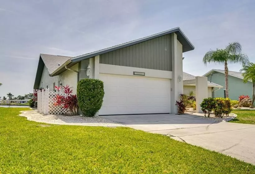 Waterfront Cape Coral Home W/ Pool & Gulf Access