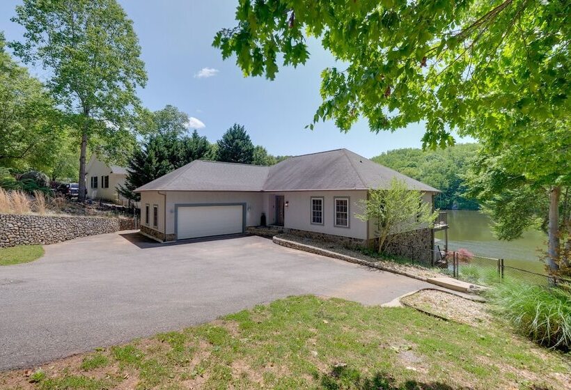 Waterfront Smith Mountain Lake Home W/ Boat Dock!