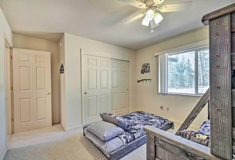 Woodsy Groveland Cabin W/ Deck < 3 Mi To Lake