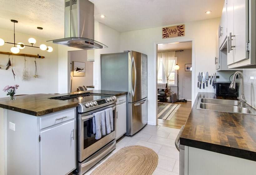 Mountain Home By Blue Ridge Pkwy: Views & Fire Pit