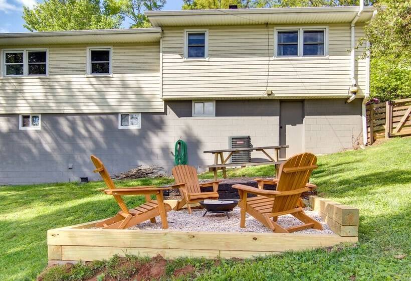 Mountain Home By Blue Ridge Pkwy: Views & Fire Pit