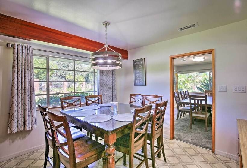 Beautiful Whittier Home W/ Pool & Gas Grill!