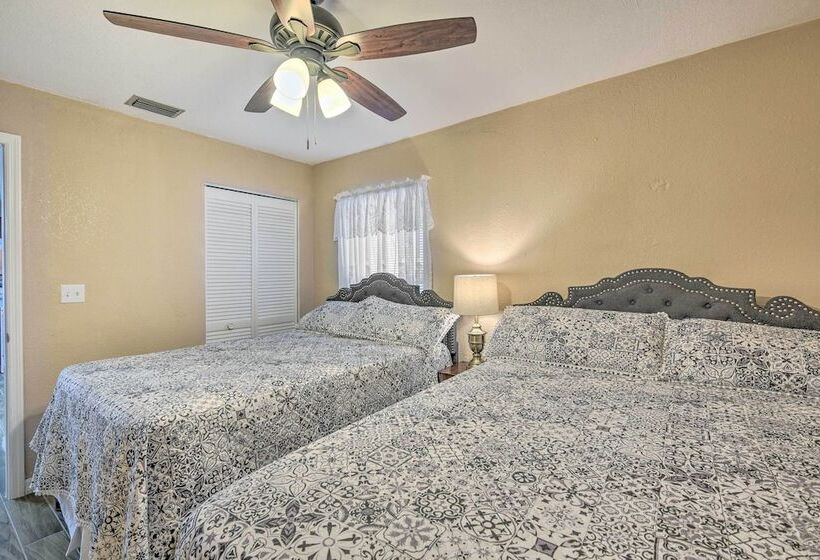 Spacious Bradenton Duplex, 10 Mi To Coquina Beach!