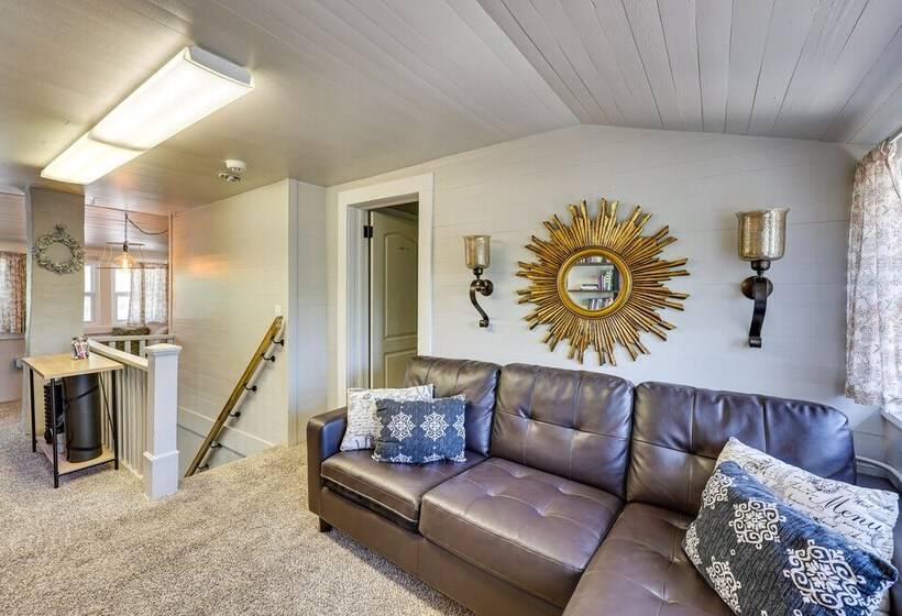 Cave Springs Home ~ 16 Mi To Razorback Stadium!