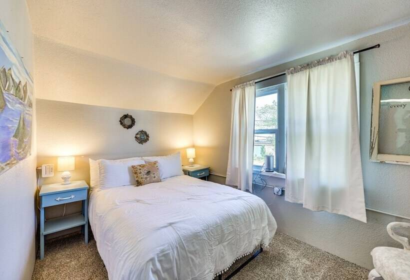 Cave Springs Home ~ 16 Mi To Razorback Stadium!