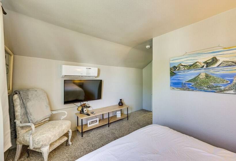 Cave Springs Home ~ 16 Mi To Razorback Stadium!