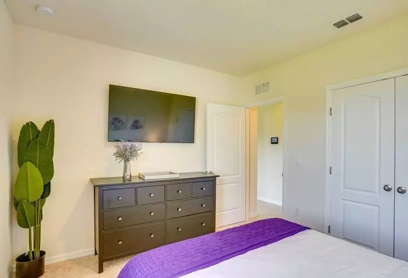 Haines City Home W/ Pool Access ~ 25 Mi To Disney!