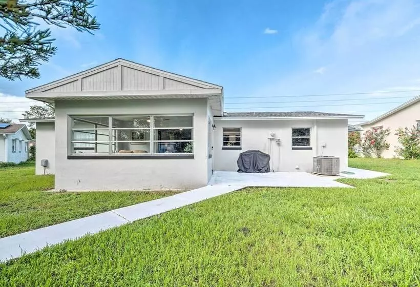Contemporary Beverly Hills Gem W/ Sun Room!