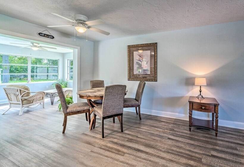 Contemporary Beverly Hills Gem W/ Sun Room!