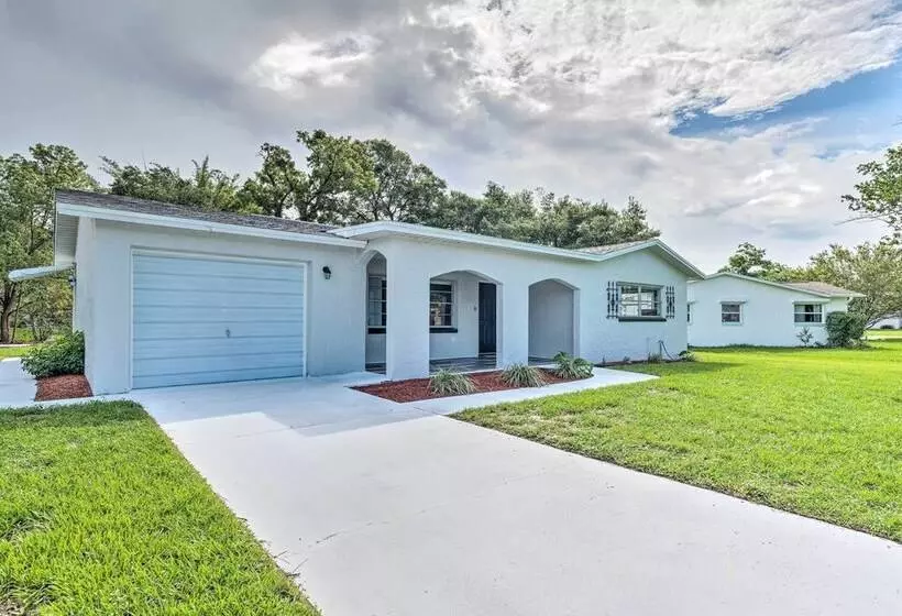 Contemporary Beverly Hills Gem W/ Sun Room!