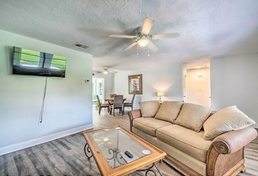 Contemporary Beverly Hills Gem W/ Sun Room!