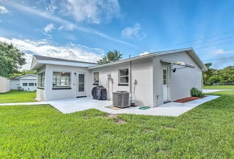 Contemporary Beverly Hills Gem W/ Sun Room!