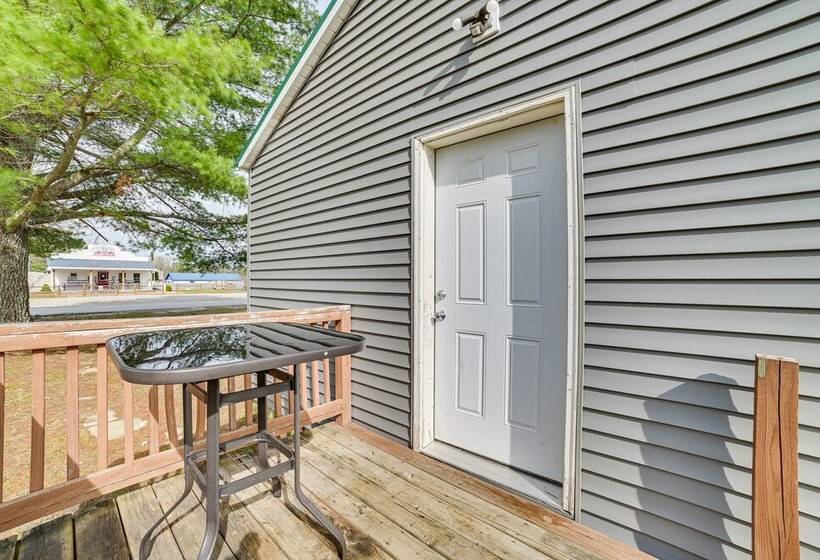 Cozy Lewiston Home Near Lakes & Restaurants!