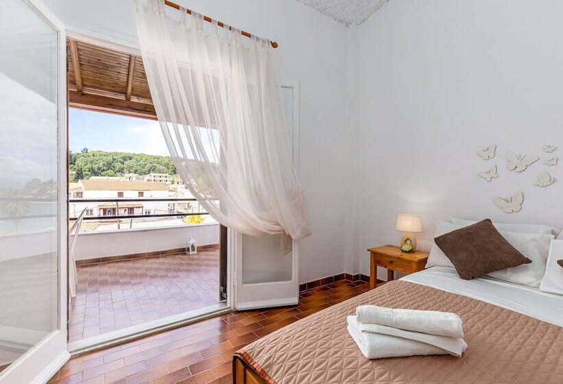 Dany Apartments By Estia