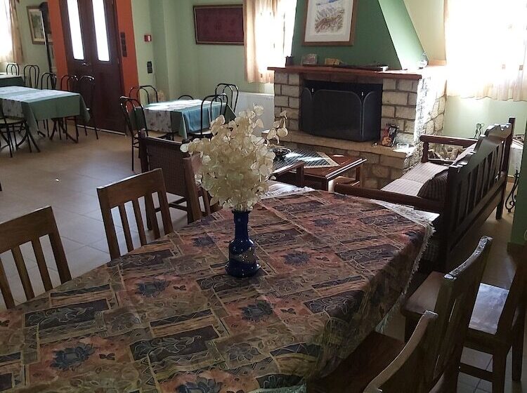 فندق Arxontiko Vogiarou