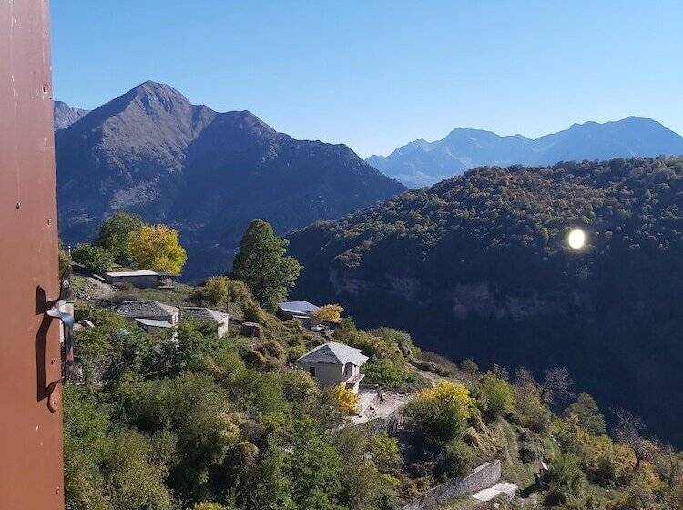 فندق Arxontiko Vogiarou