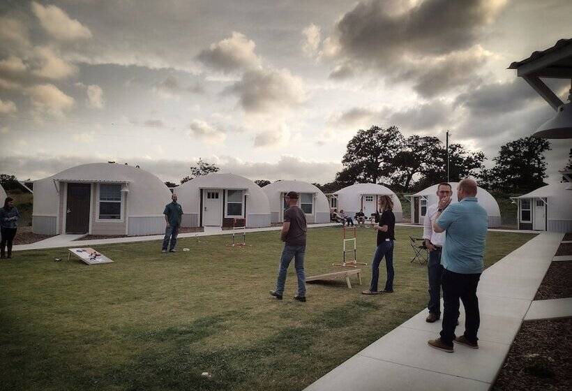 Отель Country Dome Suites