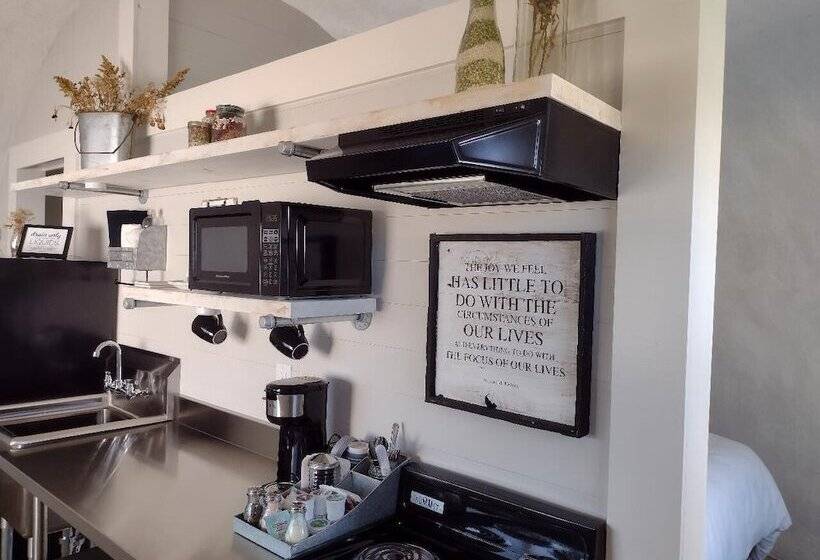 Отель Country Dome Suites