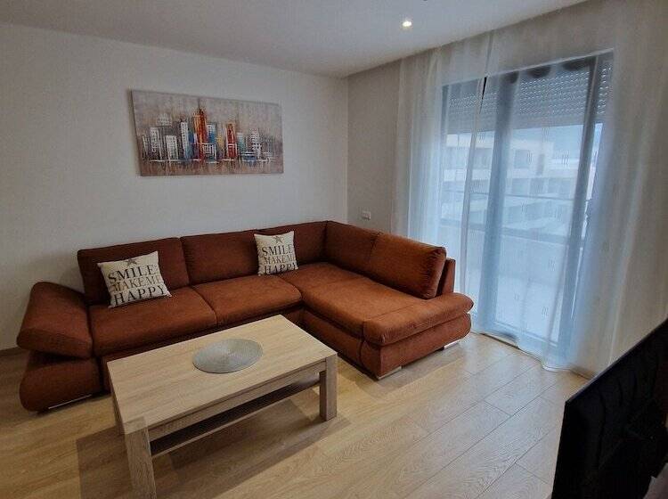 בית מלון כפרי Dubrovnik Skyline Apartments