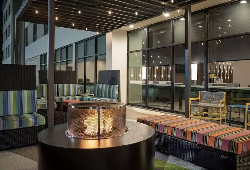 ホテル Home2 Suites By Hilton Cullman