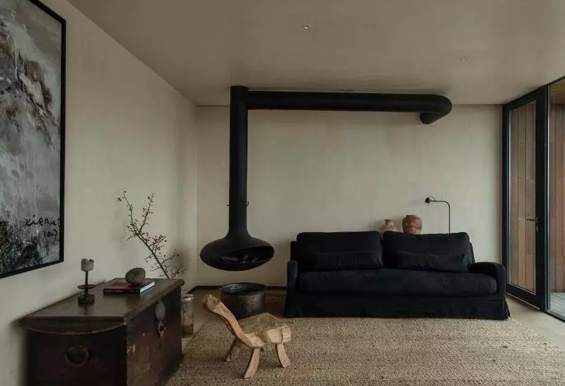 Sunyata Hotel. Deqin Meili