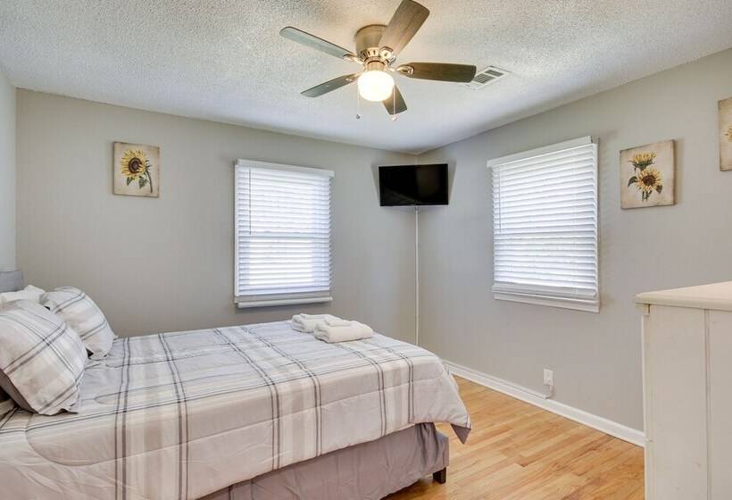 Mccormick Vacation Rental: 2 Mi To Lake Thurmond!