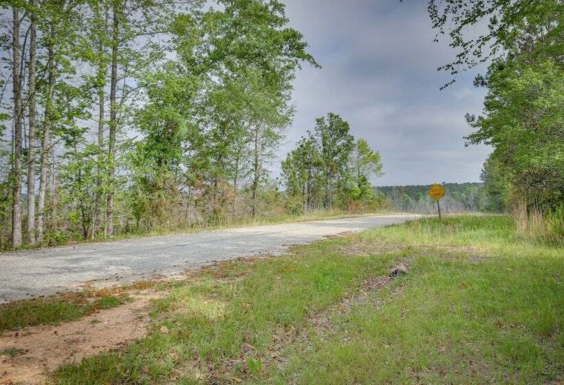Mccormick Vacation Rental: 2 Mi To Lake Thurmond!