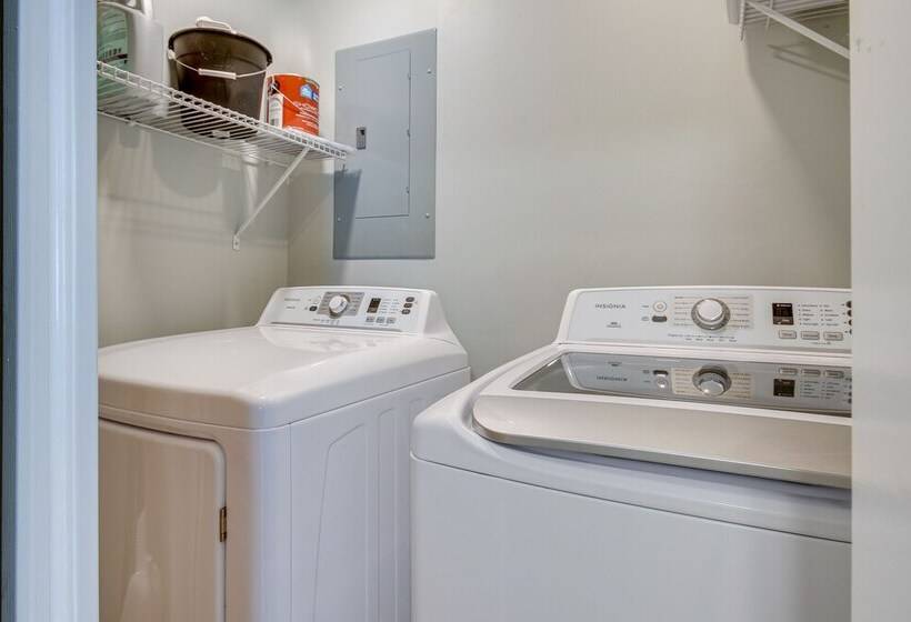 Mccormick Vacation Rental: 2 Mi To Lake Thurmond!