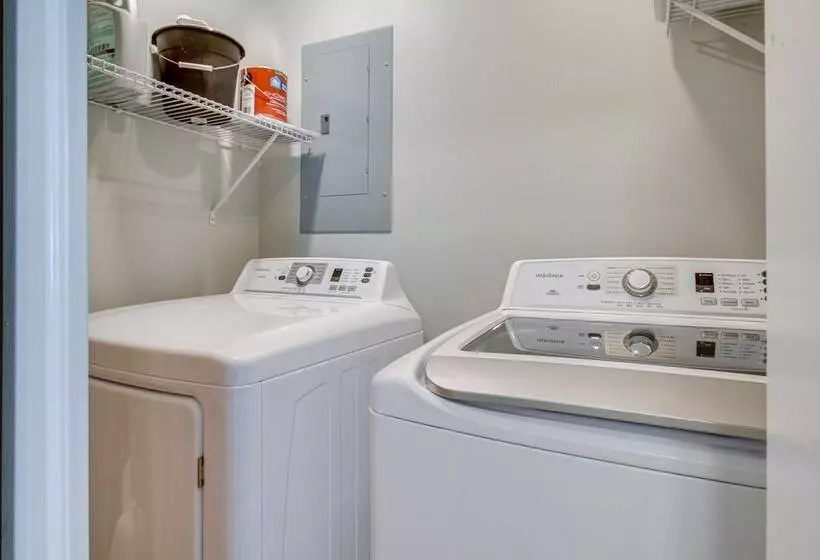 Mccormick Vacation Rental: 2 Mi To Lake Thurmond!