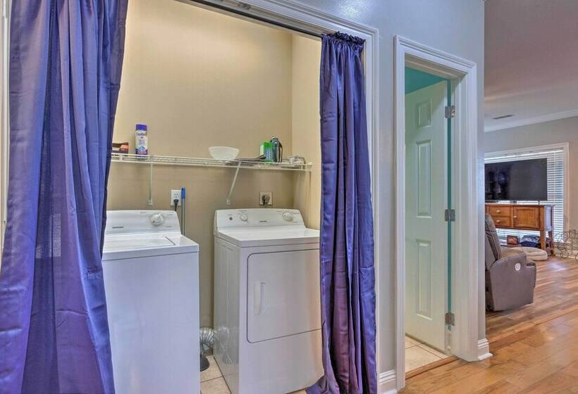 Pass Christian Home: Easy Access To Beaches!