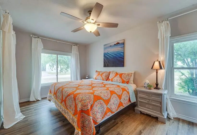 Pet Friendly North Texas Home W/ Spacious Yard!