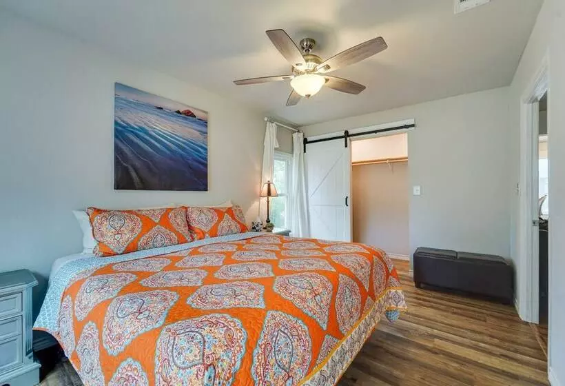 Pet Friendly North Texas Home W/ Spacious Yard!