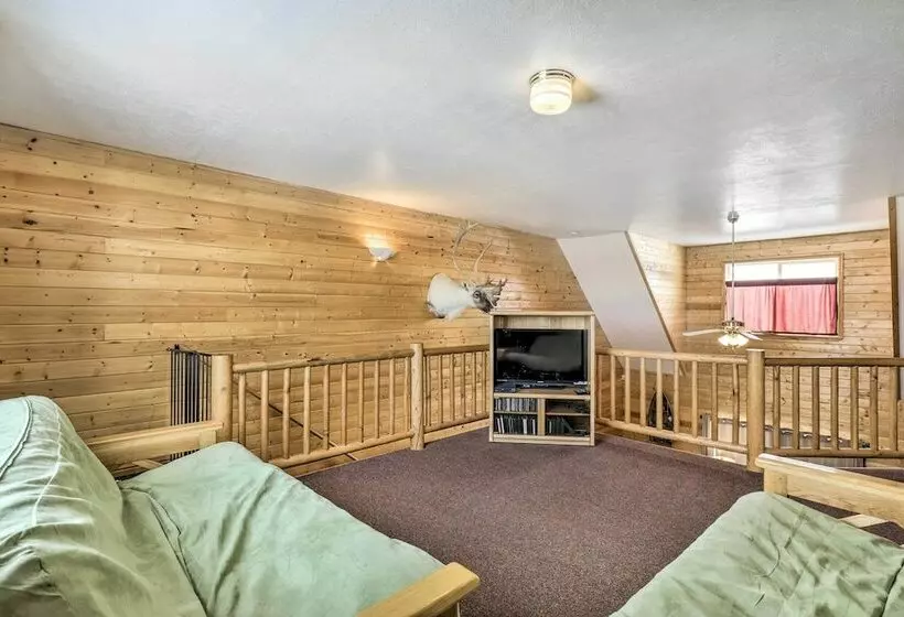 Petfriendly Cabin In Fruitland W/ Atv Trails