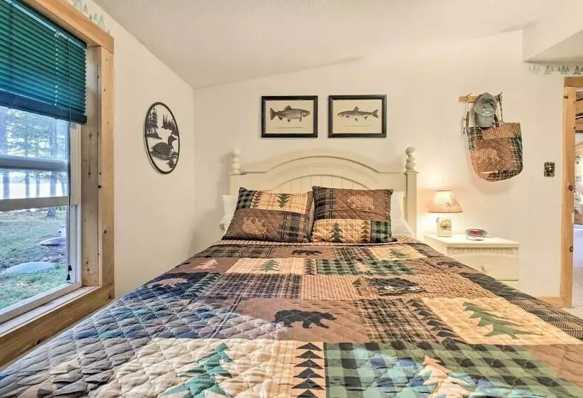 Quiet Lakefront Conover Cabin Near Atv Trails