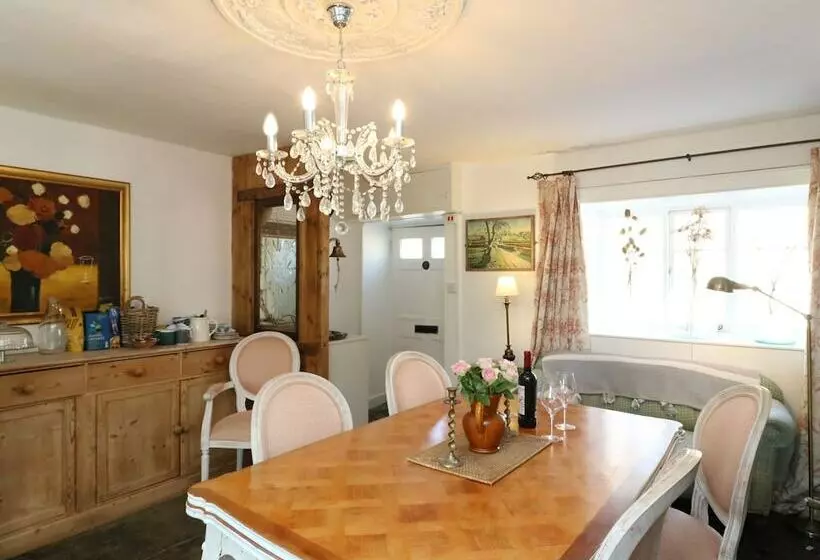 Quintessential B&b