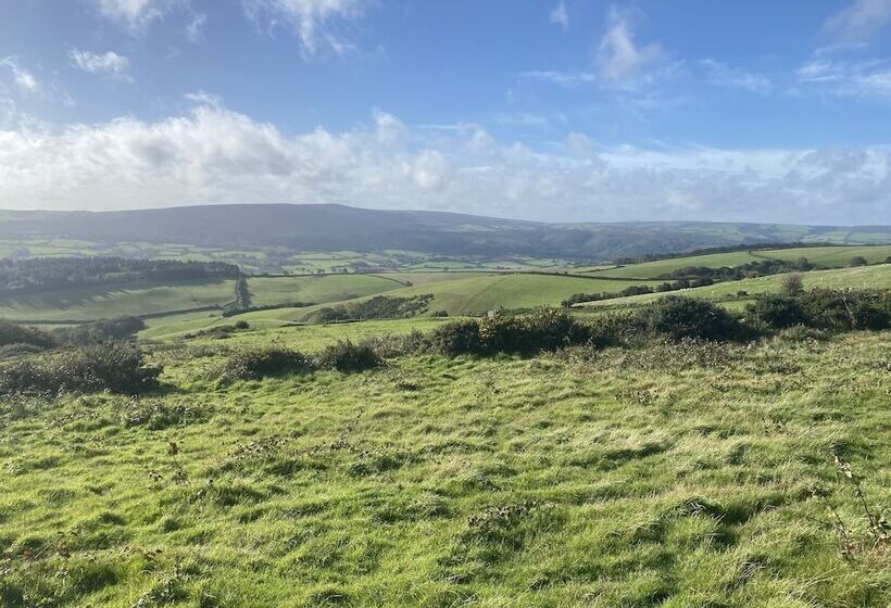 דירת נופש Red Oaks Shepherds Hut
