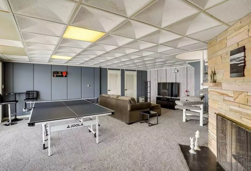 Riverfront Elkhart Rental: Deck & Ping Pong Table!