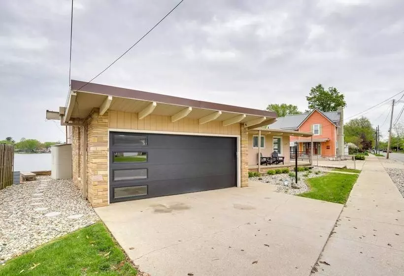 Riverfront Elkhart Rental: Deck & Ping Pong Table!