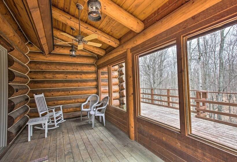 The Retreat Secluded & Spacious Boyne City Lodge